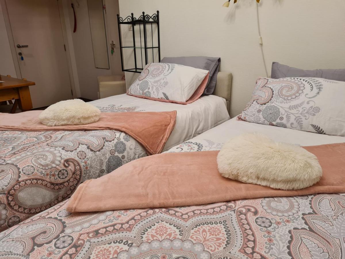 La Rose Bed & Breakfast Pelt Ngoại thất bức ảnh