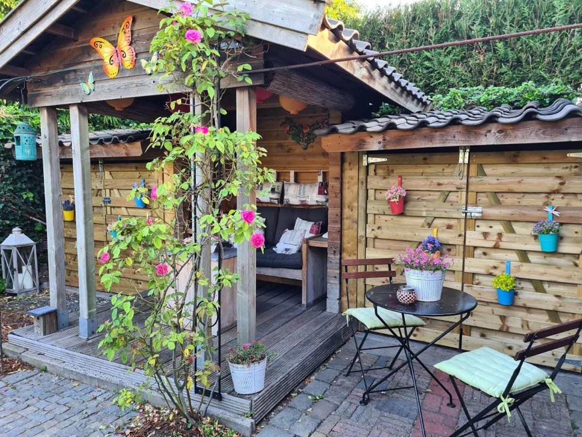 La Rose Bed & Breakfast Pelt Ngoại thất bức ảnh
